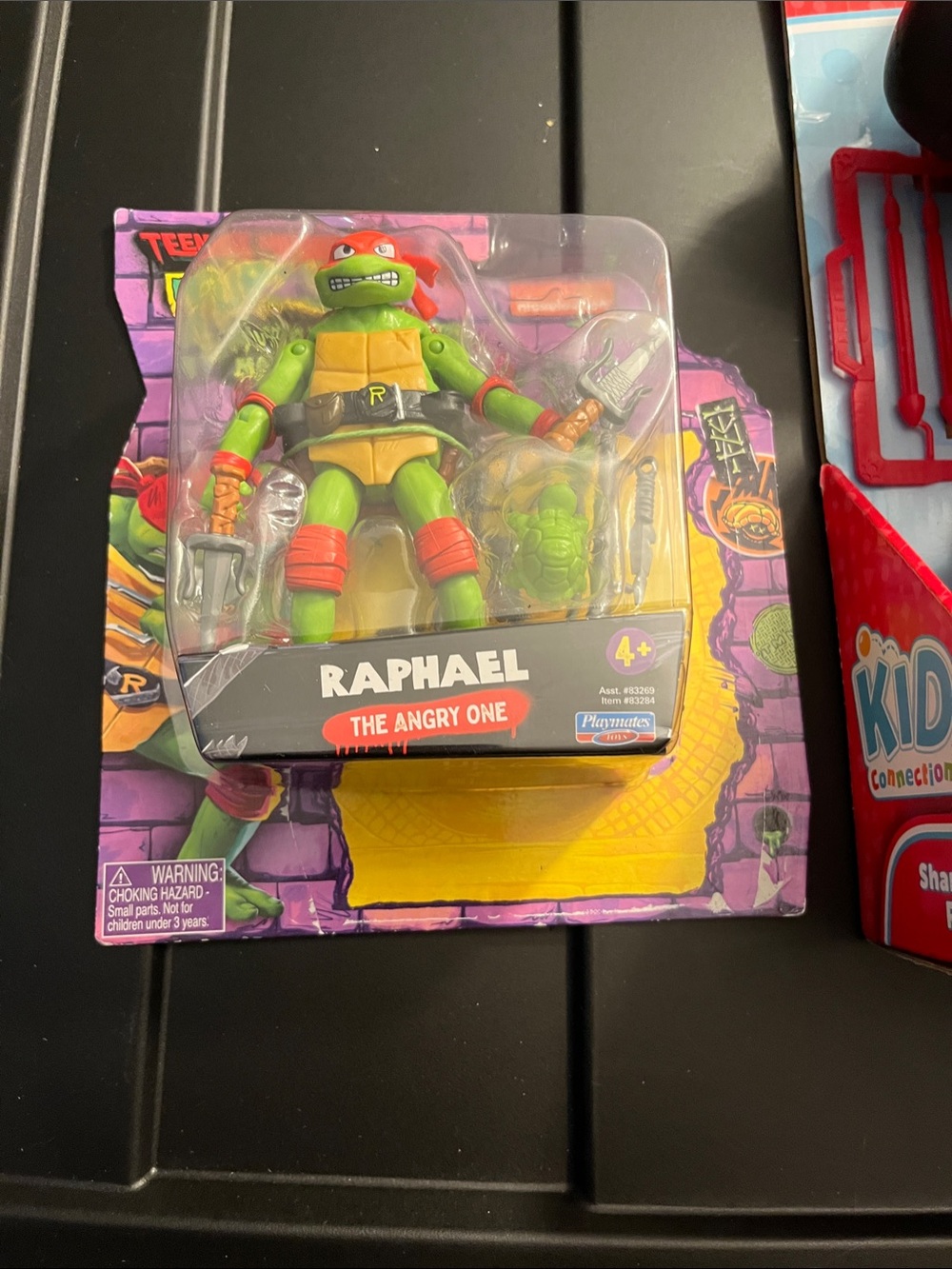 Lego Teenage Mutant Ninja Turtles Raphael Action Figure - Green & Red